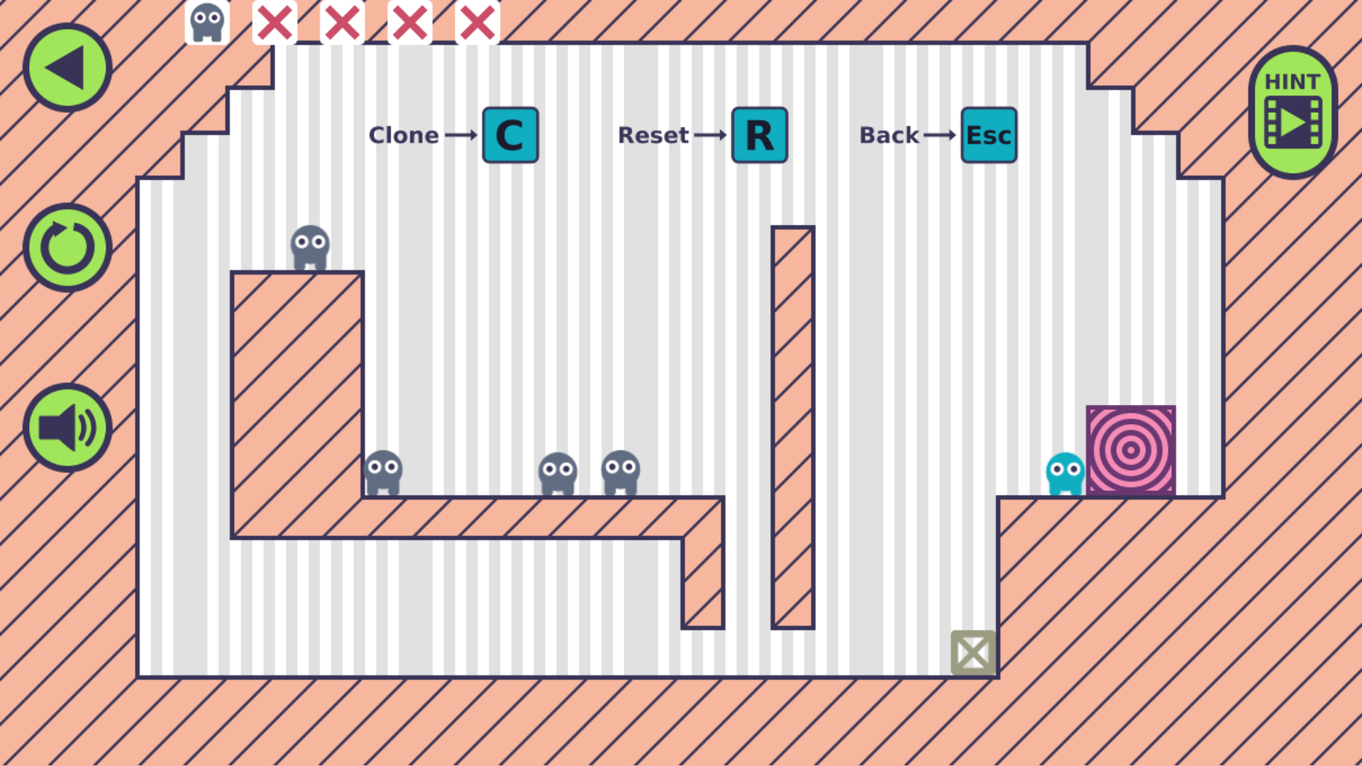 Player using a time clone to solve a switch puzzle in Time Clones game2