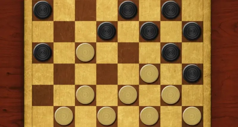 How to Play Checkers: A Step-By-Step Guide with Advanced Strategies